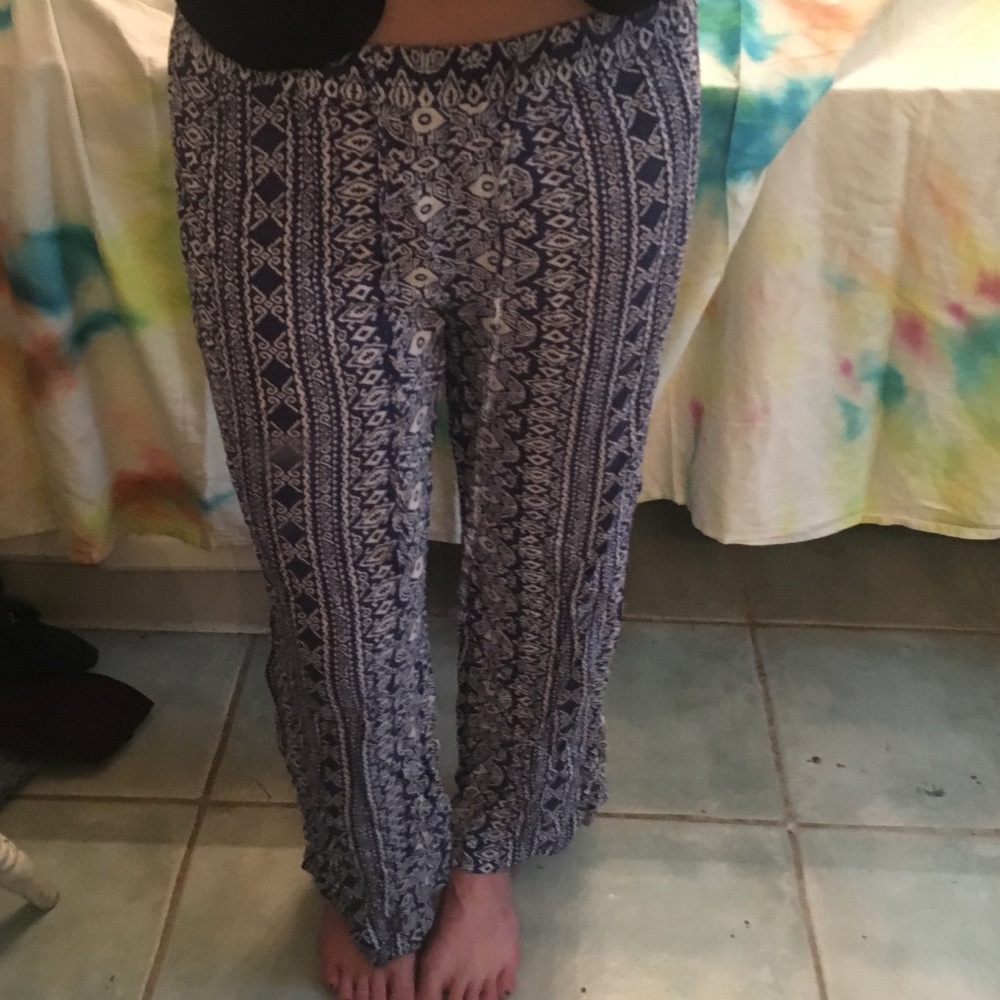 Patterned Flowy Pants